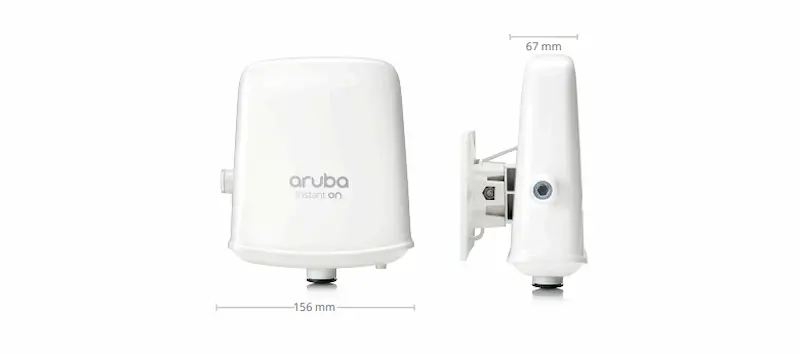 Image du point d’accès Aruba Instant On AP17 (RW), appareil Wi-Fi 5 conçu pour une couverture sans fil en extérieur avec boîtier résistant IP55.